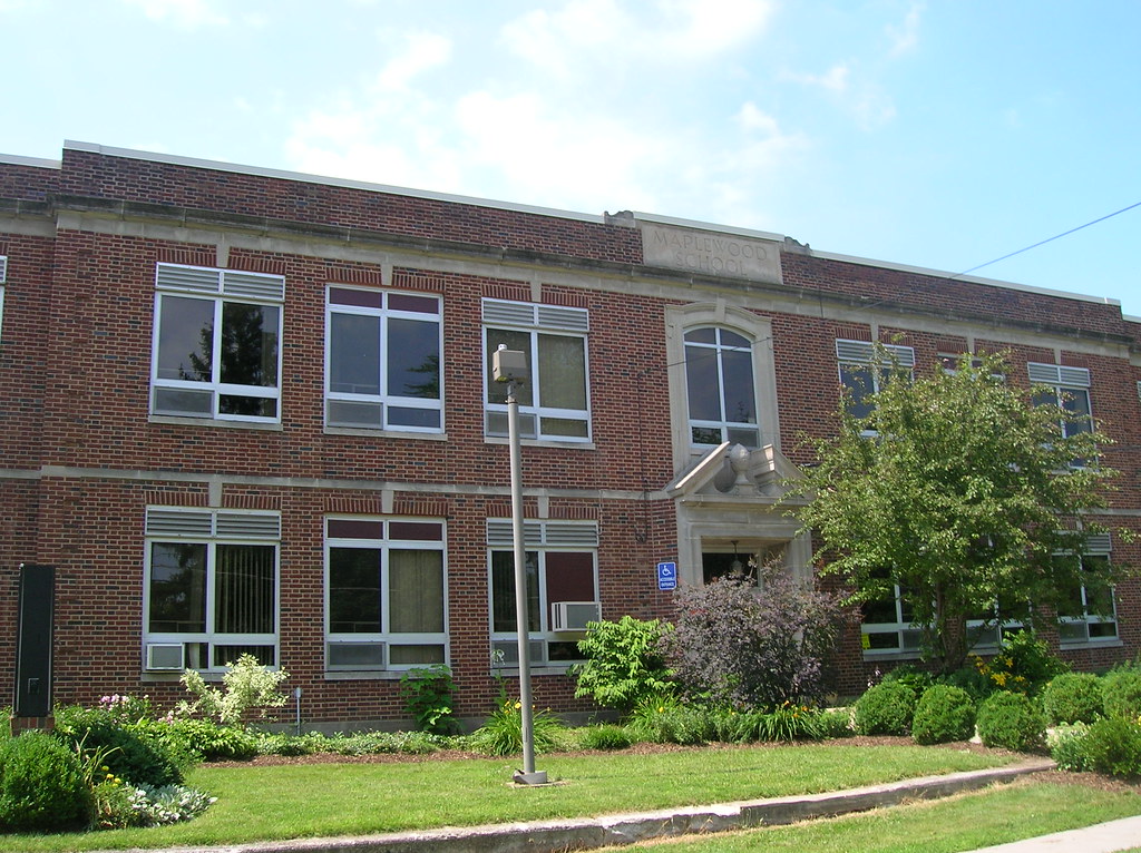 0708 Maplewood SchoolSylvania, Ohio (9) Aaron Turner Flickr