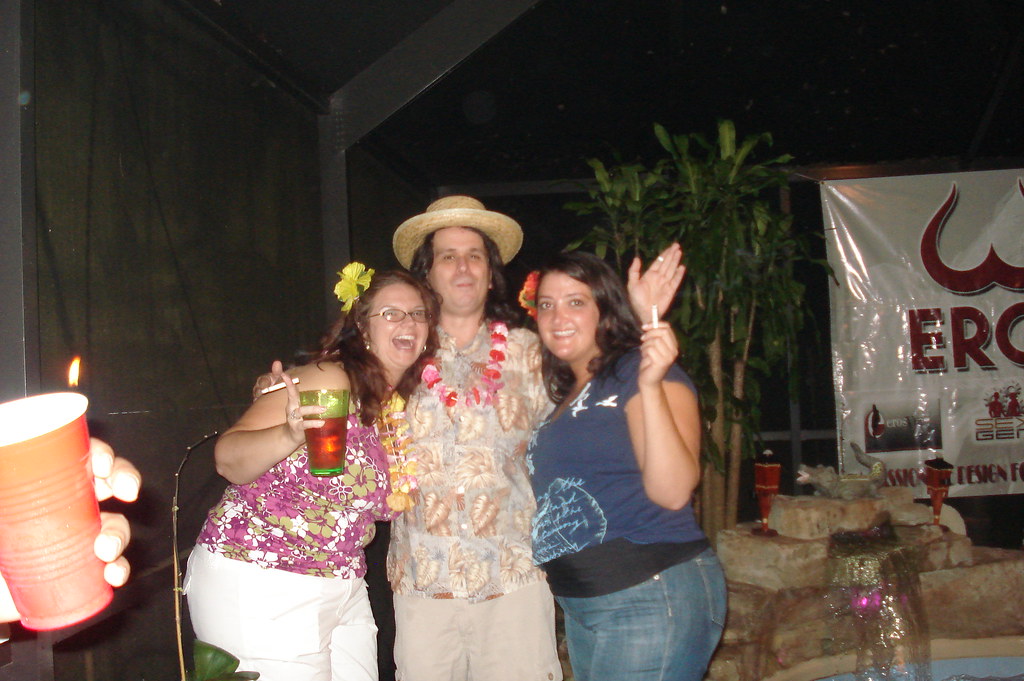 Stroker's Luau LillyEliska, Crucial, Luna Yvonne Collingwood Flickr