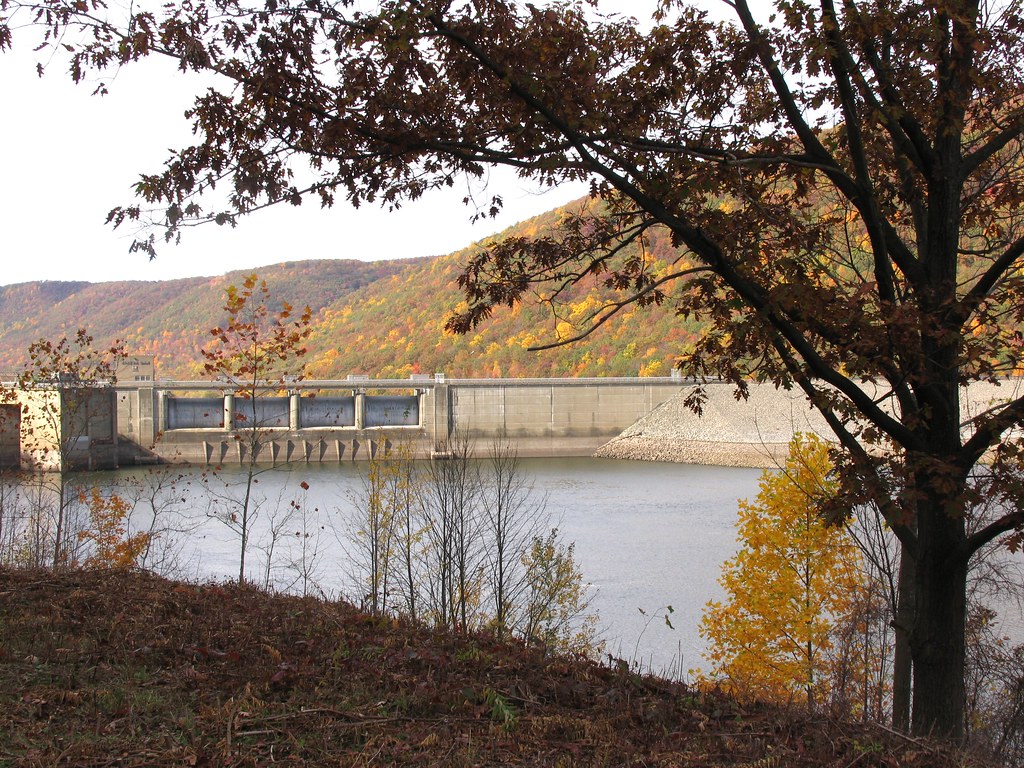 Kinzua Dam (2 of 3) View LARGE image The Kinzua Dam is on … Flickr