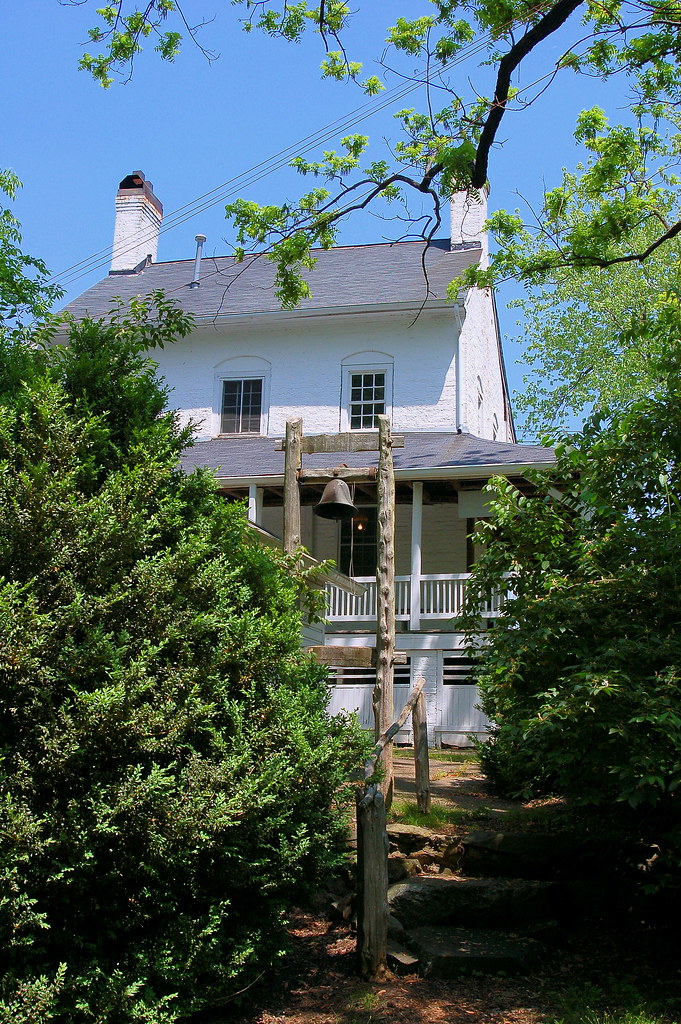 Mendenhall Plantation DSC_00991 Back of te Mendenhall Hou… Flickr