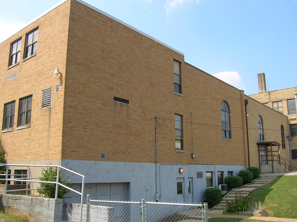 083008 West Union School 4West Union, Ohio (5) Aaron Turner Flickr