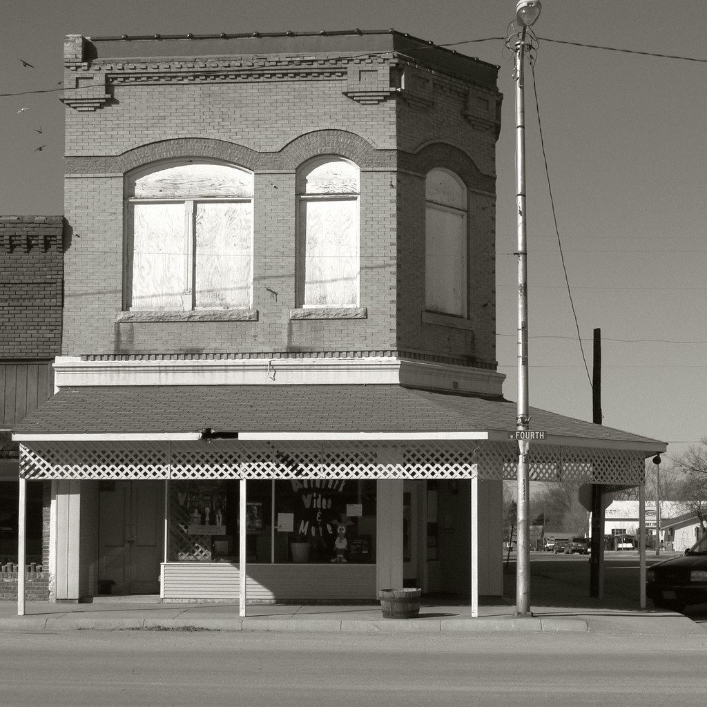 Aardvark Video Caney, Kansas. Aardvark Video stores were f… Flickr