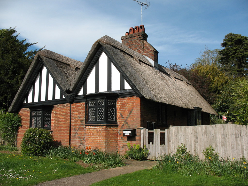 Ascott House Lodge 2 National Trust property, Wing, Buckin… Boffin