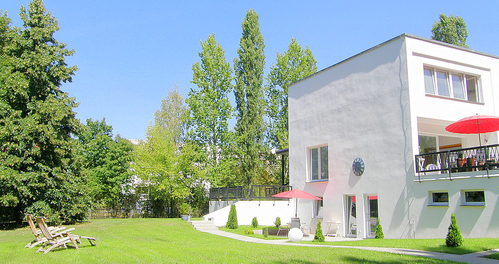 City Holiday Apartments Berlin www.pensionguesthouseberl… Flickr