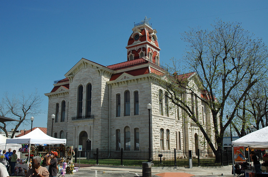 Lampasas County Courthouse Lampasas County Courthouse in L… Flickr