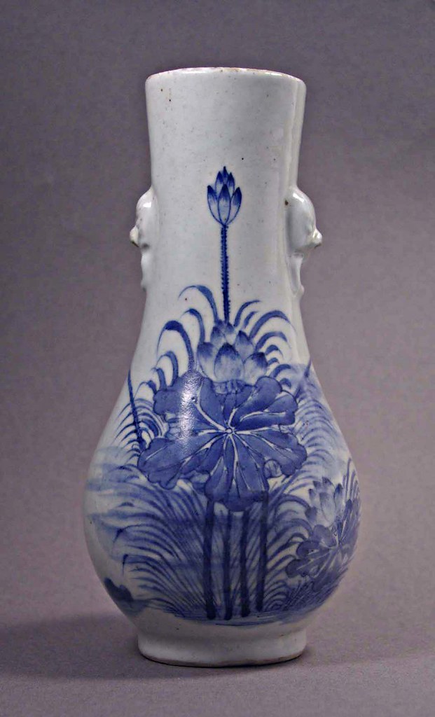 Korean blue and white porcelain vase 31 Choseon dynasty (… Flickr
