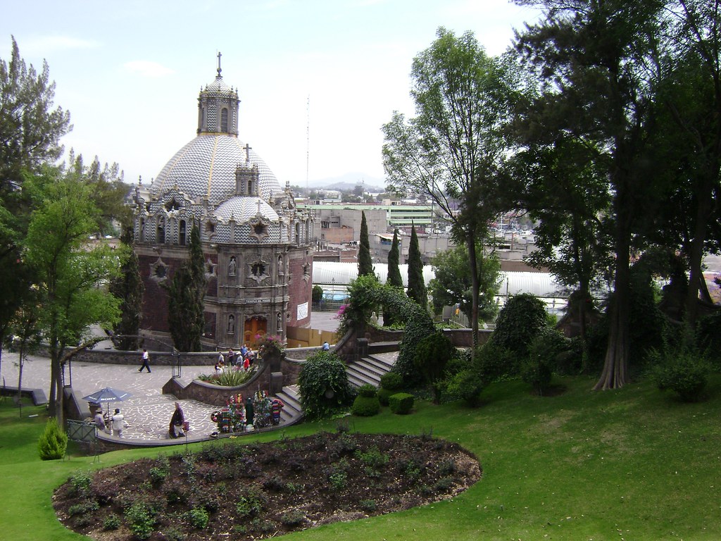 Jardín & Santuario de Guadalupe, Tepeyac, Ciudad de México/Garden