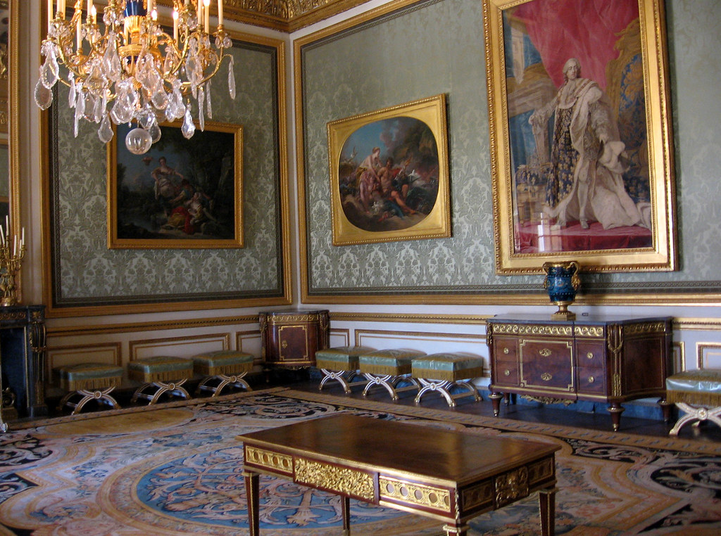 Queen's Apartments The Palace of Versailles, or simply Ver… Flickr