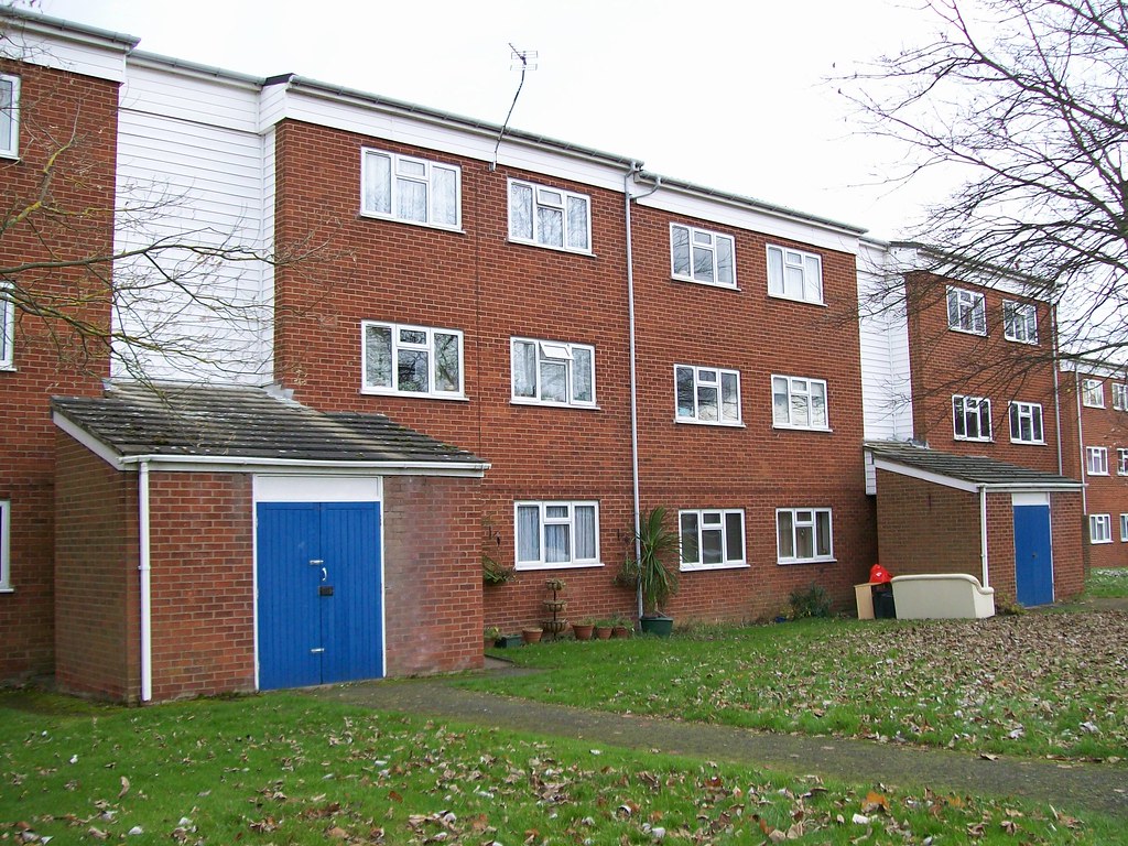 Woodloes Park Estate 4 Woodloes Park Estate in Warwick b… Flickr