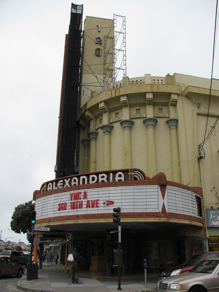 Alexandria Theater Here's the front of the building with t… Flickr