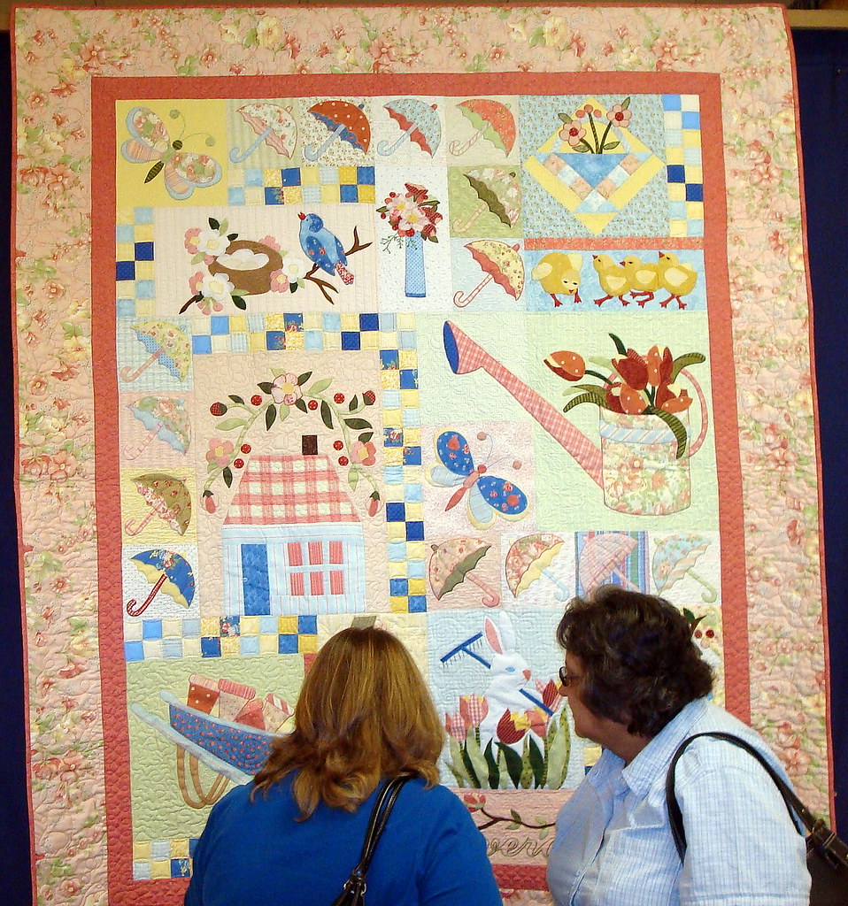 Spring Quilt San Joaquin Valley Quilt Show. I don't know t… Flickr