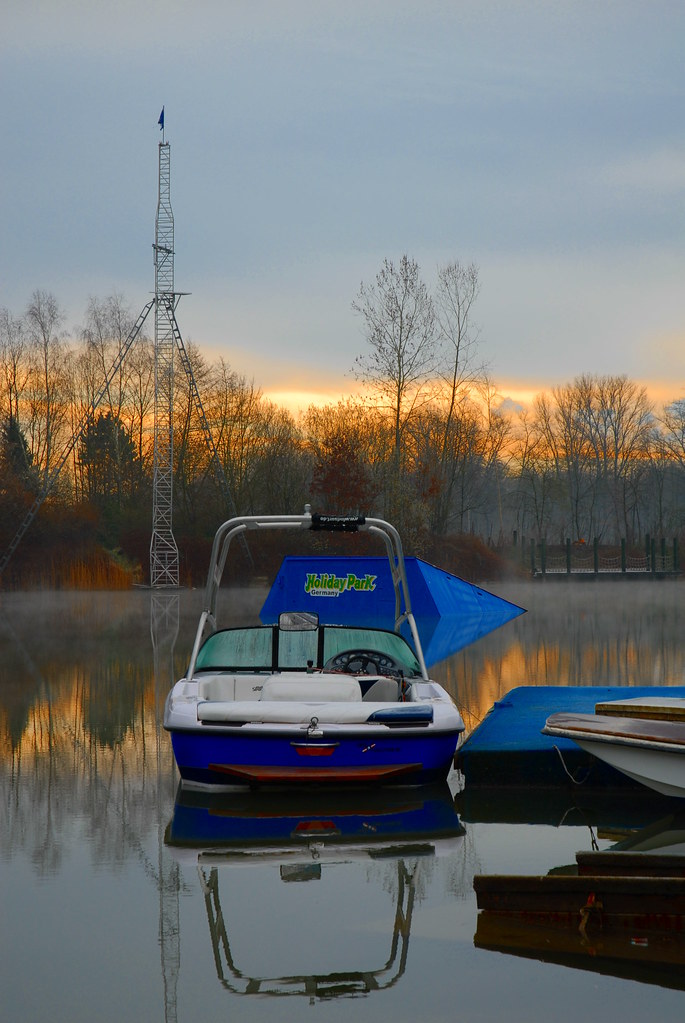 Holiday Park Water Ski Lake Water Ski Show site at Holiday… Flickr