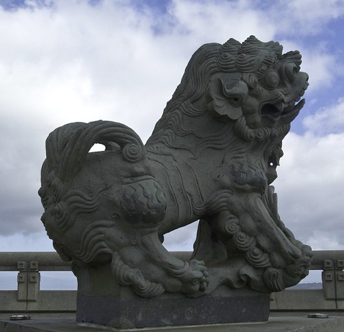 Chinese Foo Dog The chinese foo dog is considered sacred i… Flickr