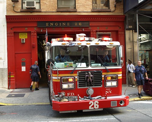 E026e FDNY Engine 26, Garment Center, New York City | Flickr