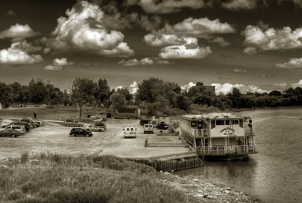 Alexander Docks Waterfront Drive, Winnipeg, Manitoba. Bryan Scott Flickr