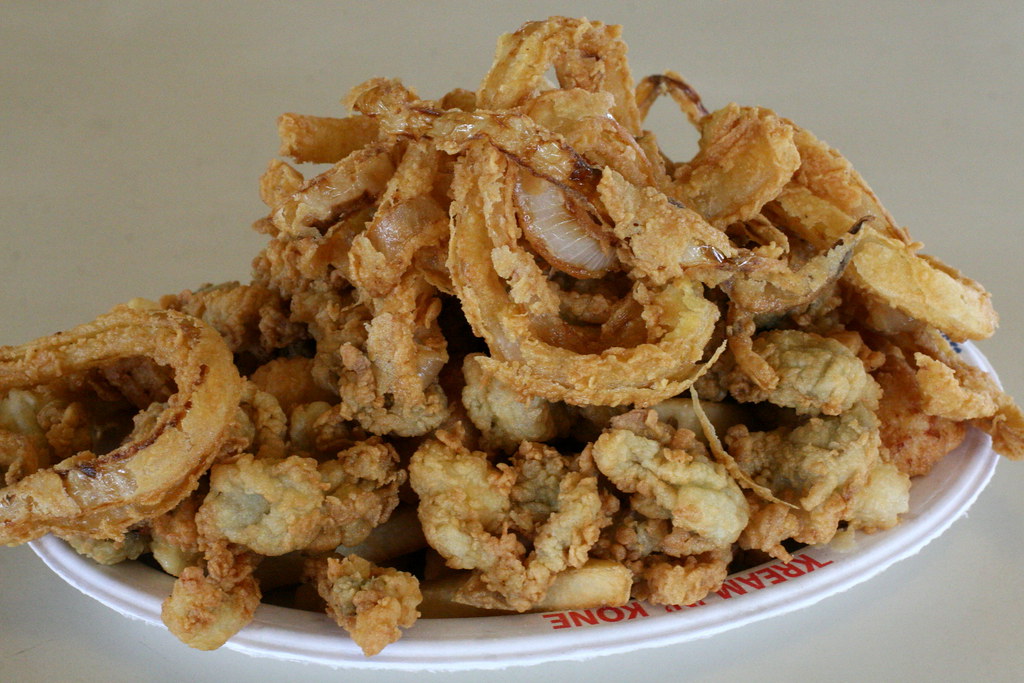 Fried scallops, oysters, clam bellies, onion rings, and po… Flickr