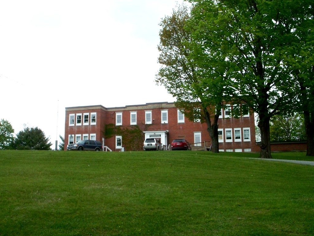 Hartland Junior High School This is where I attended 7th g… Flickr