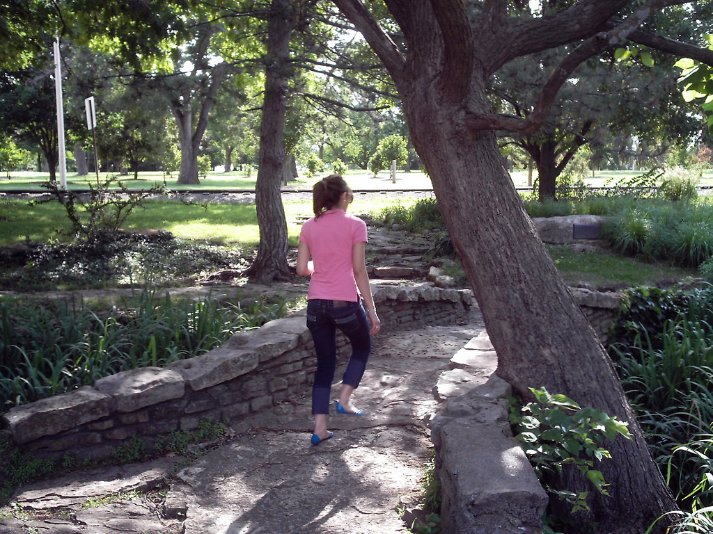 Rose garden misc 6 Reinisch Rose Garden, Gage Park, Topeka… Flickr