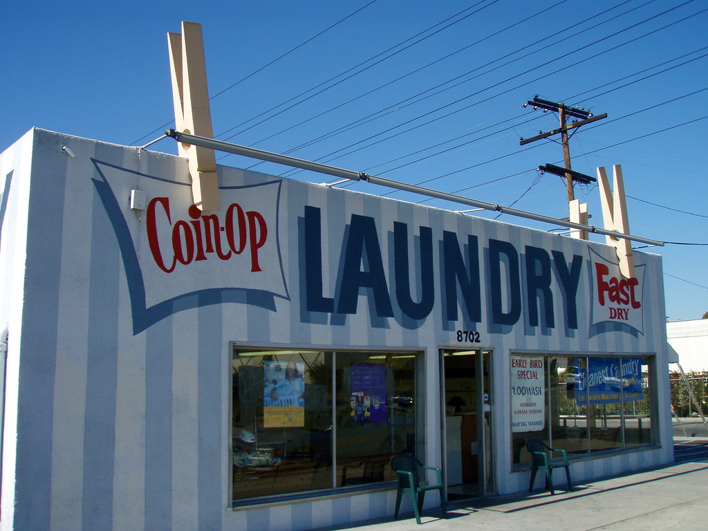 P5170272 Michelle's Laundromat in Bellflower, (really near… Flickr