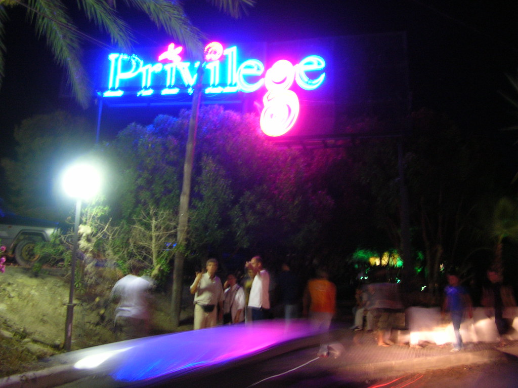 Trip Privilege (June 2005) It was our last night i… Flickr
