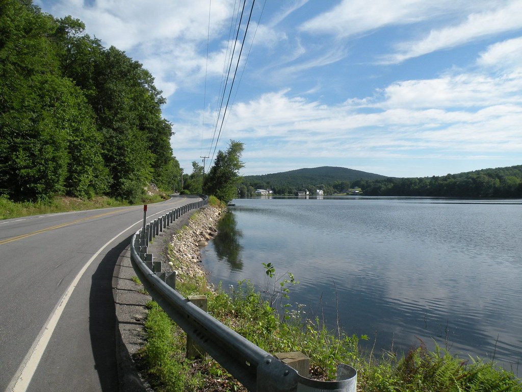 minnehonkroad Highway 41 Minnehonk Lake, Mt. Vernon, Maine… Will