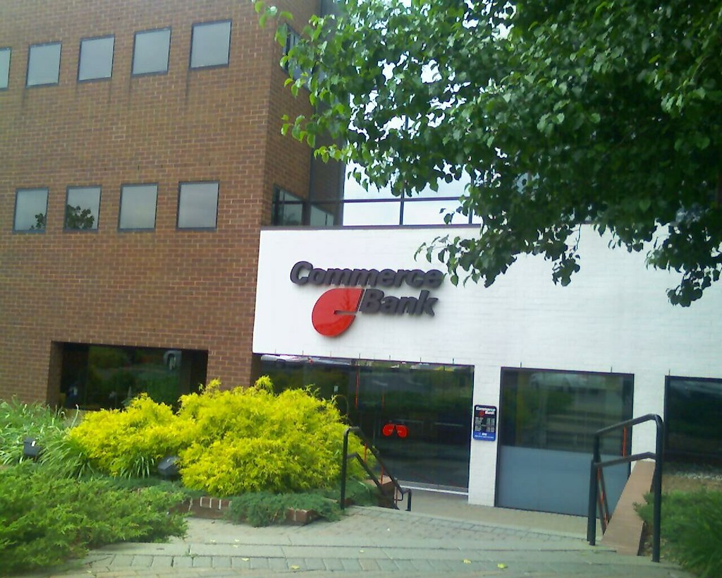 Commerce Bank, Ramsey, NJ Commerce Bank 1100 Lake St Ramse… Flickr