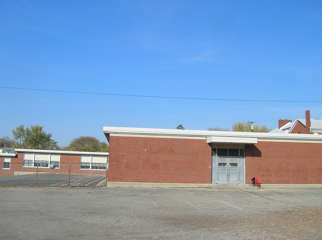 110108 Cornell Heights SchoolDayton, Ohio (1) Aaron Turner Flickr