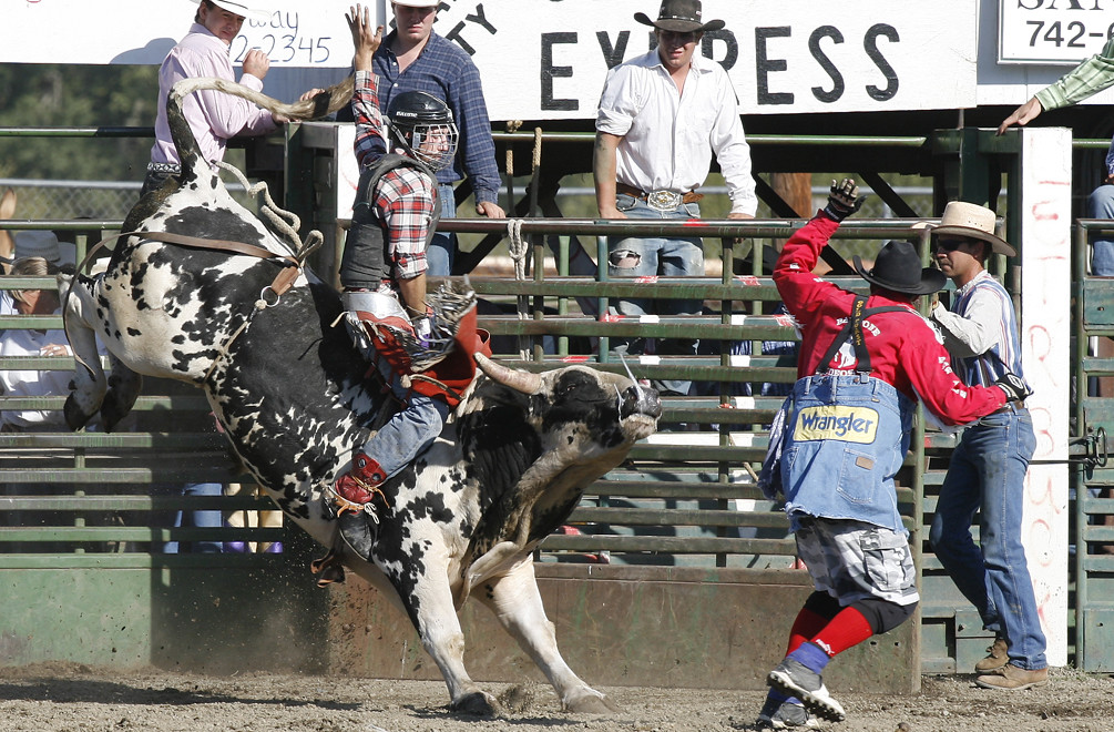 Raise your hand if you love Rodeo. Baker County Rodeo in H… Flickr