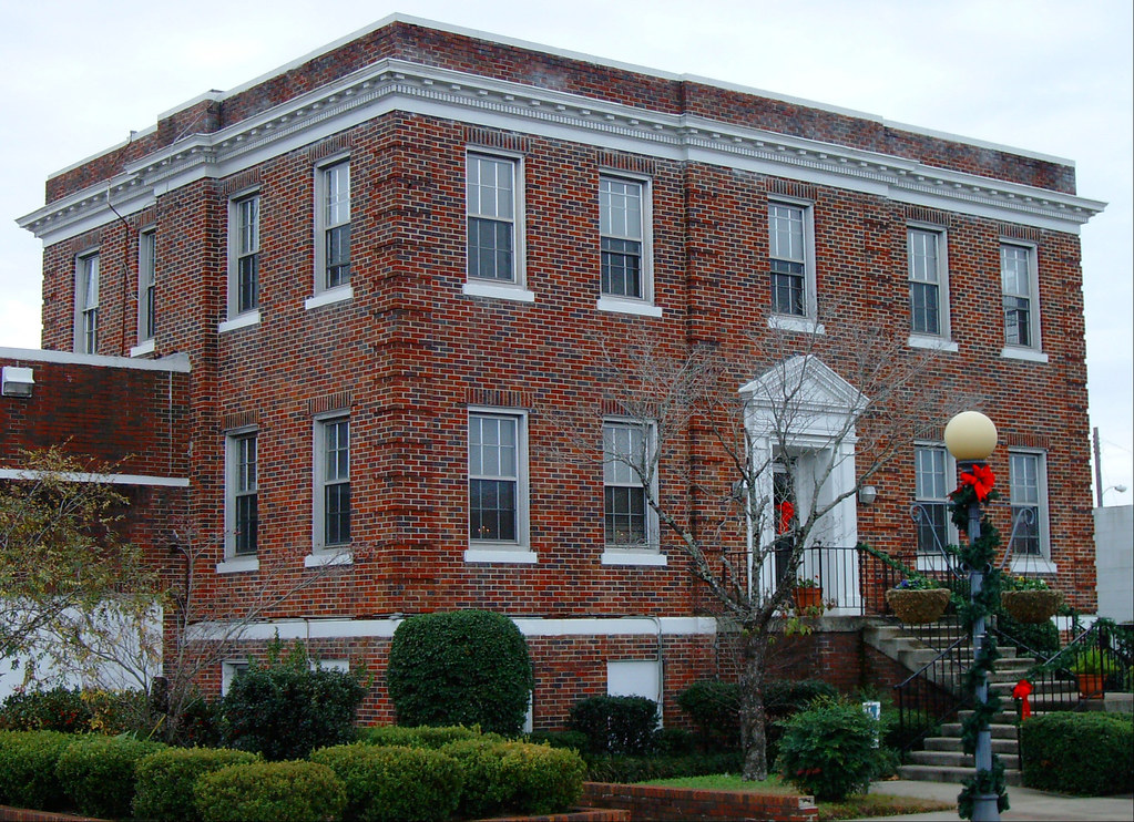 Old Brewton, Alabama City Hall Built in 1939 by the Works … Flickr