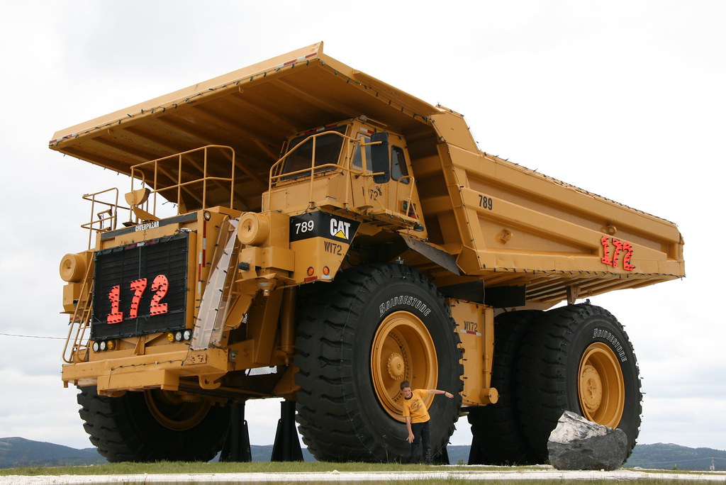 Iron Ore Dump Truck These trucks are smaller than the ones… Flickr
