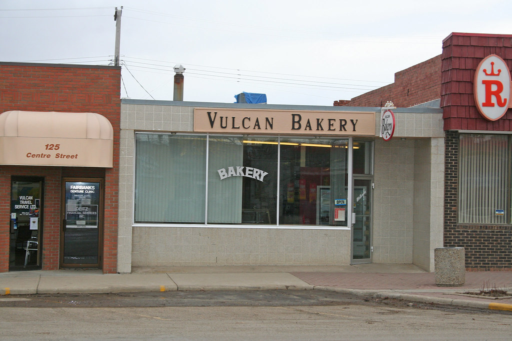 Star Trek Town Vulcan, Alberta, Canada Vulcan, Alberta, C… Flickr