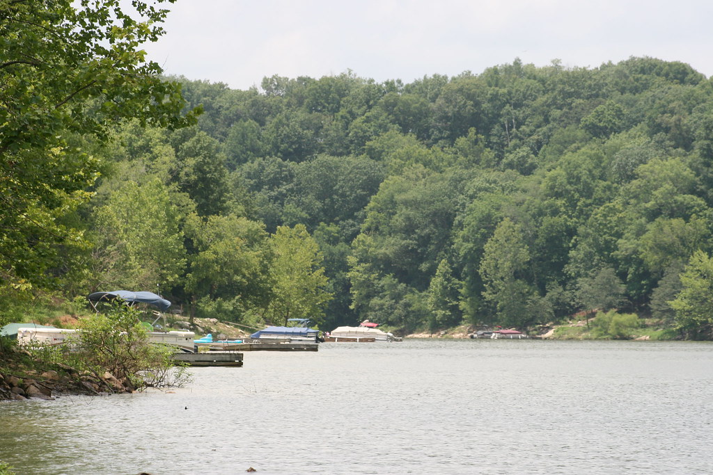 Rough River Lake Taken from the boat. Tom Logsdon Flickr