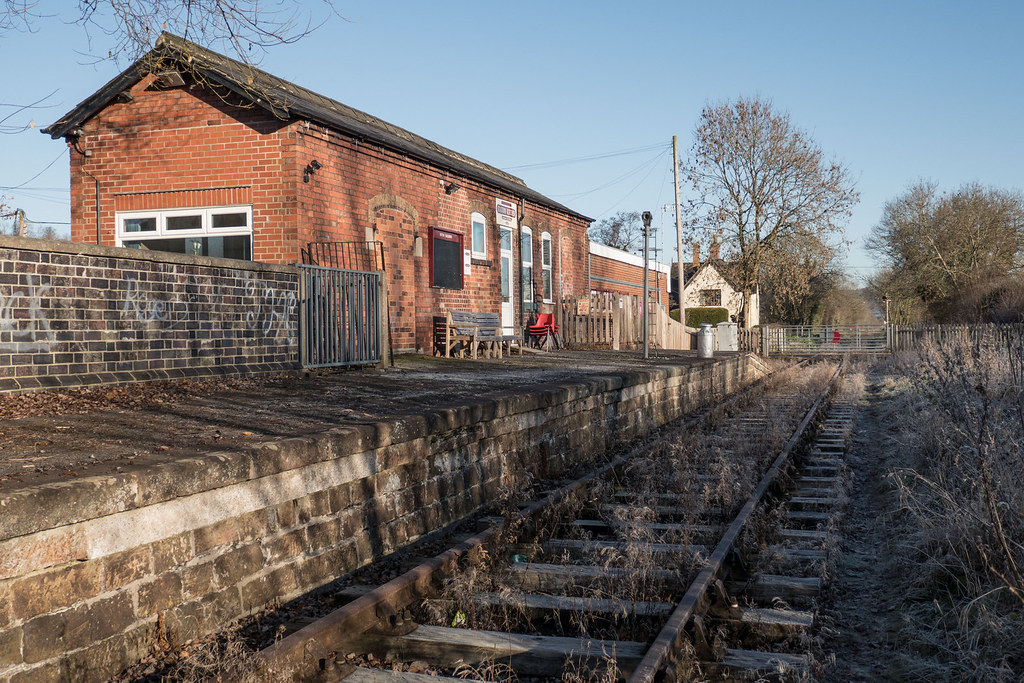Endon station (2), 2015 Looking east towards Wall Grange. … Flickr