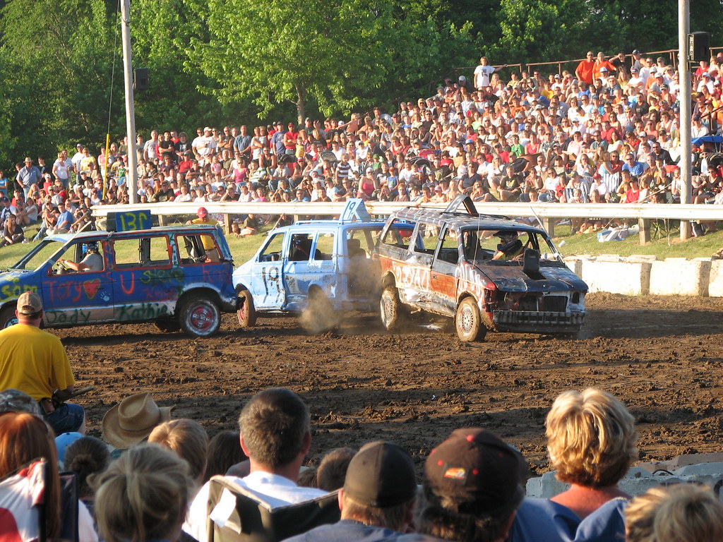 Mini Van Demo Derby Eitzen, MN July 4, 2008 LMS Pics Flickr