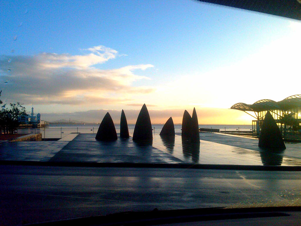 Geelong Beachfront The beachfront is very nicely done. Cle… Flickr