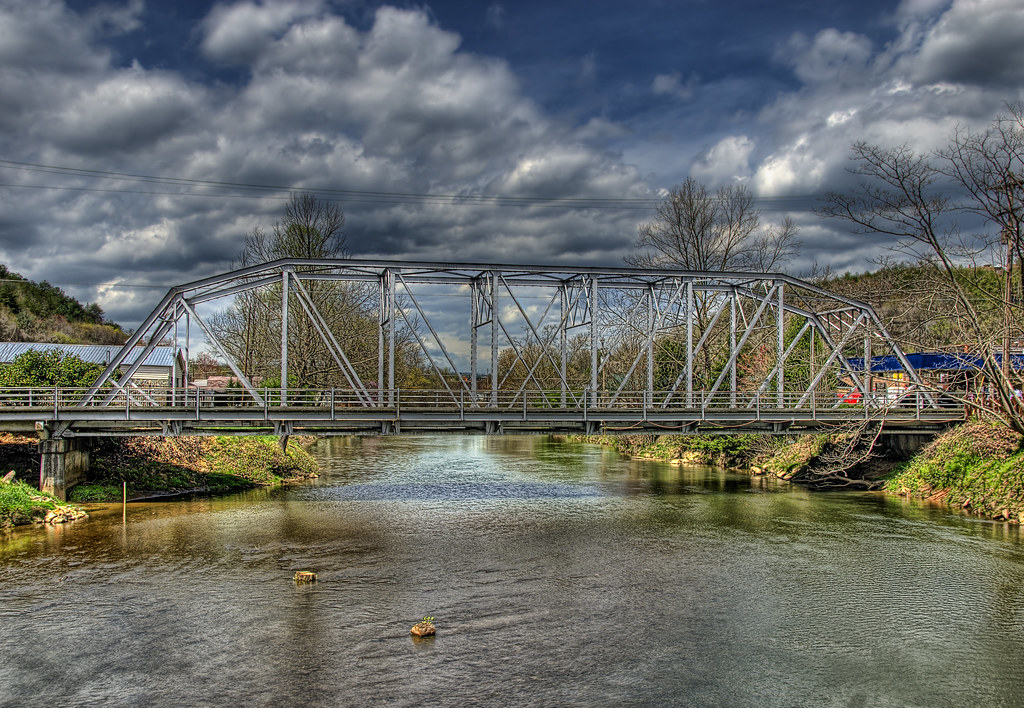 McCaysville, This bridge is on the Tennes… Flickr