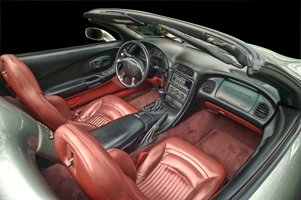 1999 Corvette C5 Interior Pewter with firethorn seats. Flickr