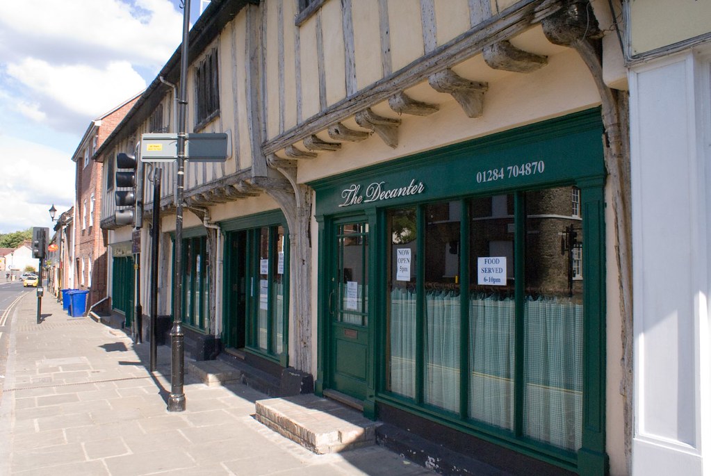 Old Building In Bury St Edmunds Now The Decanter Wine Bar Flickr