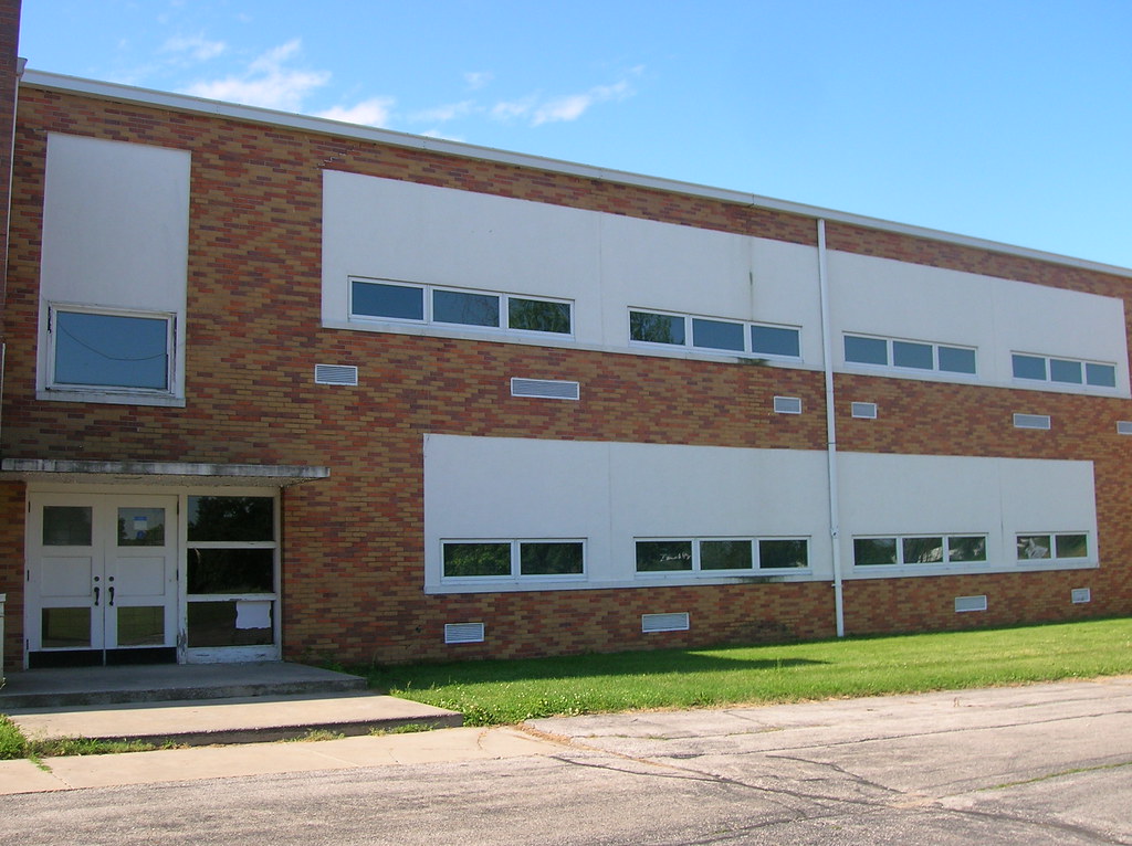 0708 Metamora School 2Metamora, Ohio (14) Aaron Turner Flickr