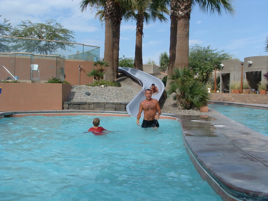 Morongo ResortCabazon (near Palm Springs) Water slide pchern