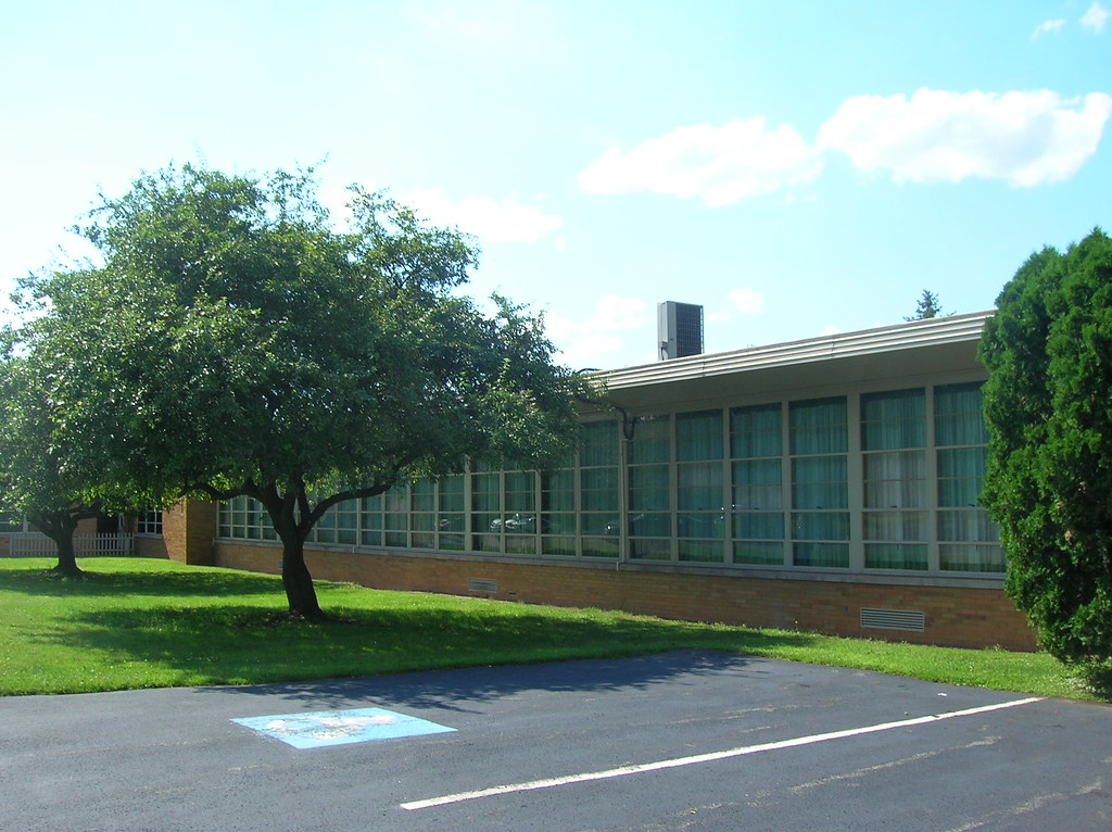 Bolindale SchoolHowland Township, Warren, Ohio Flickr