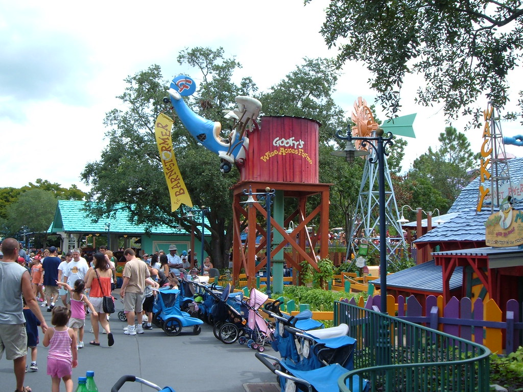 Disney Magic Kingdom Rides 25 The Goofy Roller Coaster… Flickr