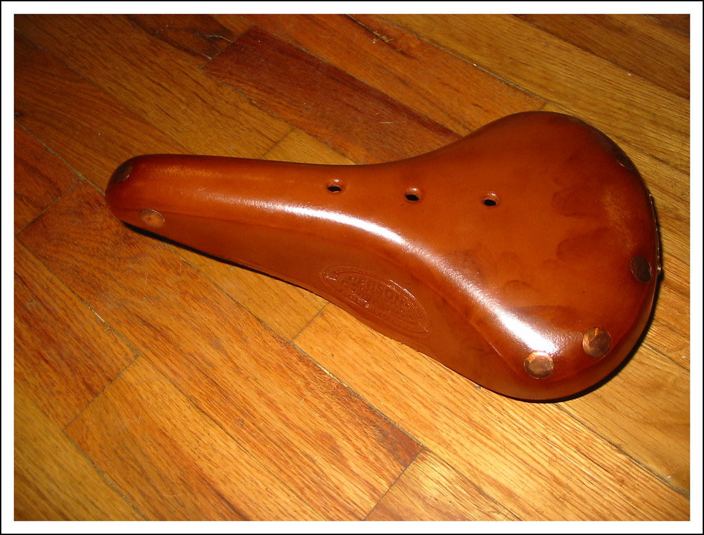 20080906_IMG_3981 PersonsMajestic No.77 leather saddle, a… Flickr