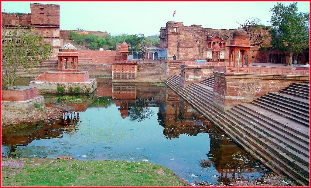 DHOLPUR The Sandstone City Dholpur on the banks of river … Flickr