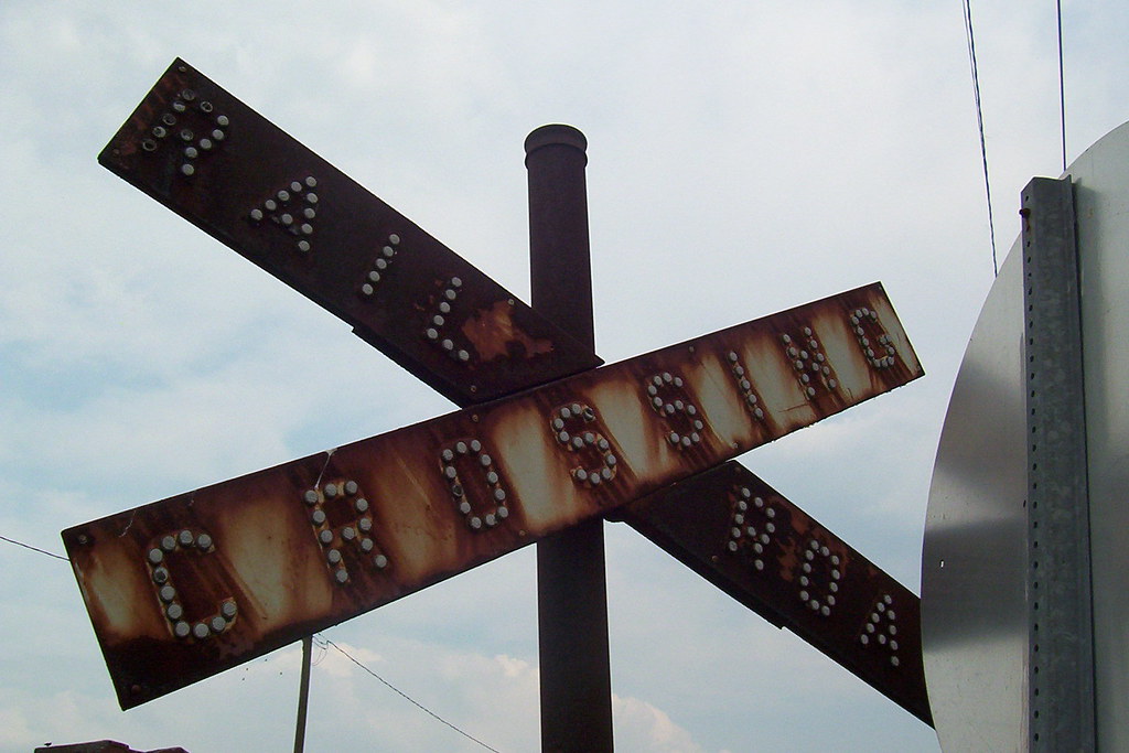 Railroad Crossing Sign in Warsaw, NC a photo on Flickriver