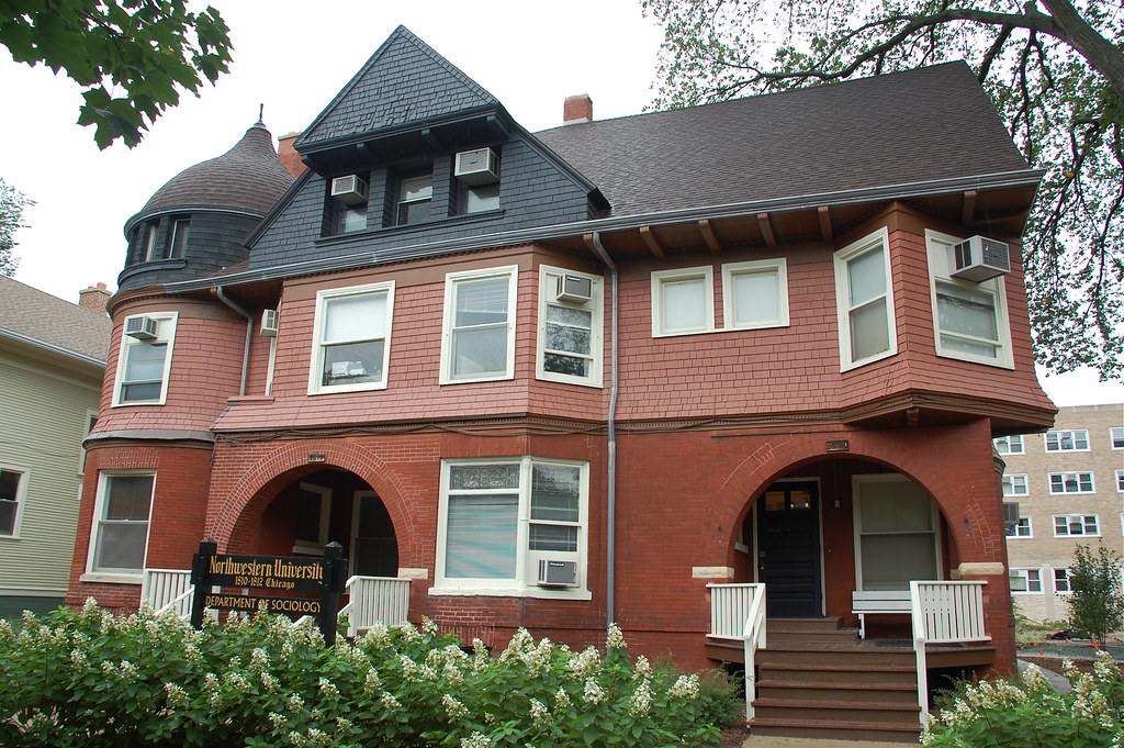 House Of Academia One of many large old houses on Sheridan??? Flickr