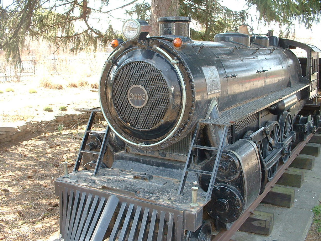 Detroit Zoo Railroad One of the original 1930s locos which… Flickr