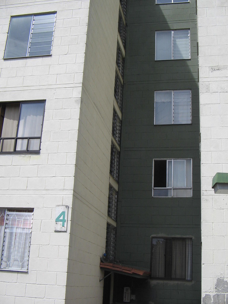 el quinto piso. sin elevador medea_material Flickr