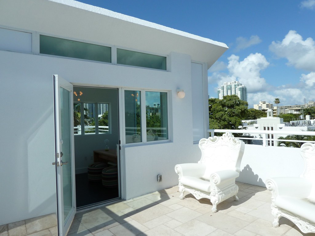 NINE45 Jefferson Townhomes Roof Terrace front unit a photo on