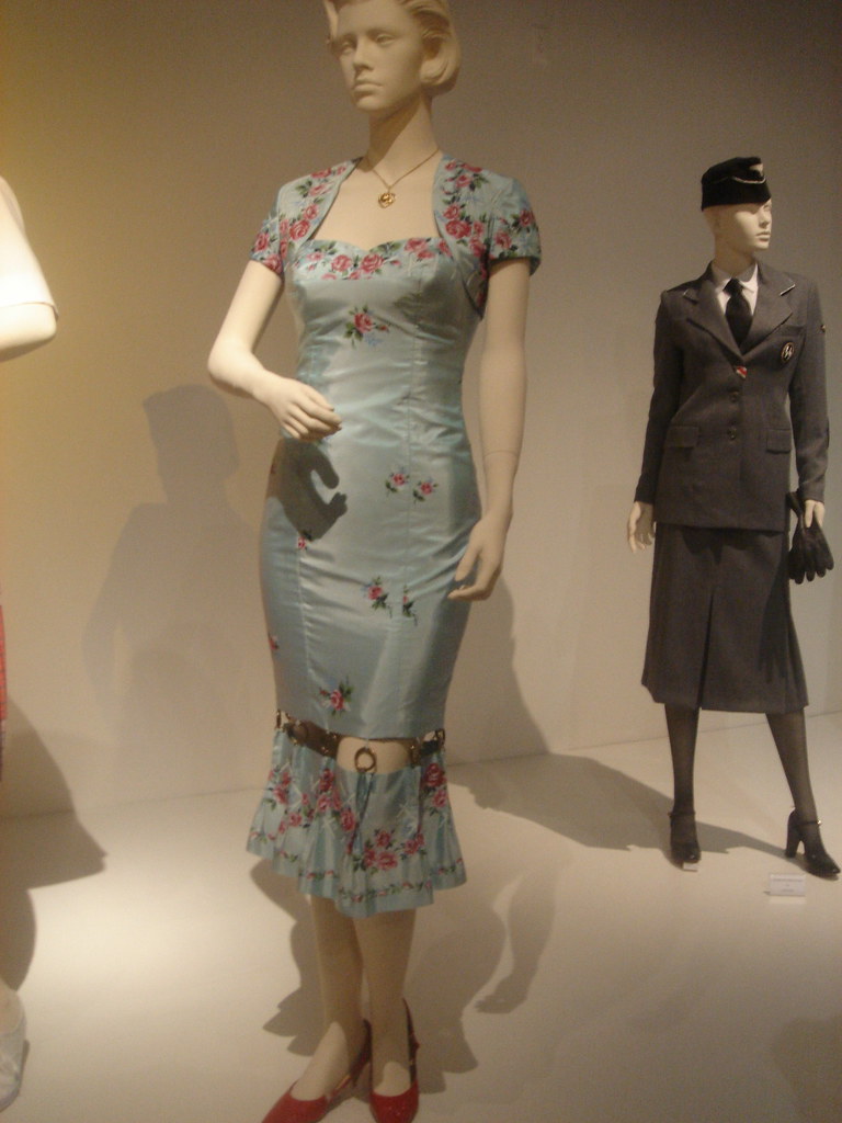 Dress worn by Amanda Bynes in "Hairspray" At the FIDM Moti… Flickr
